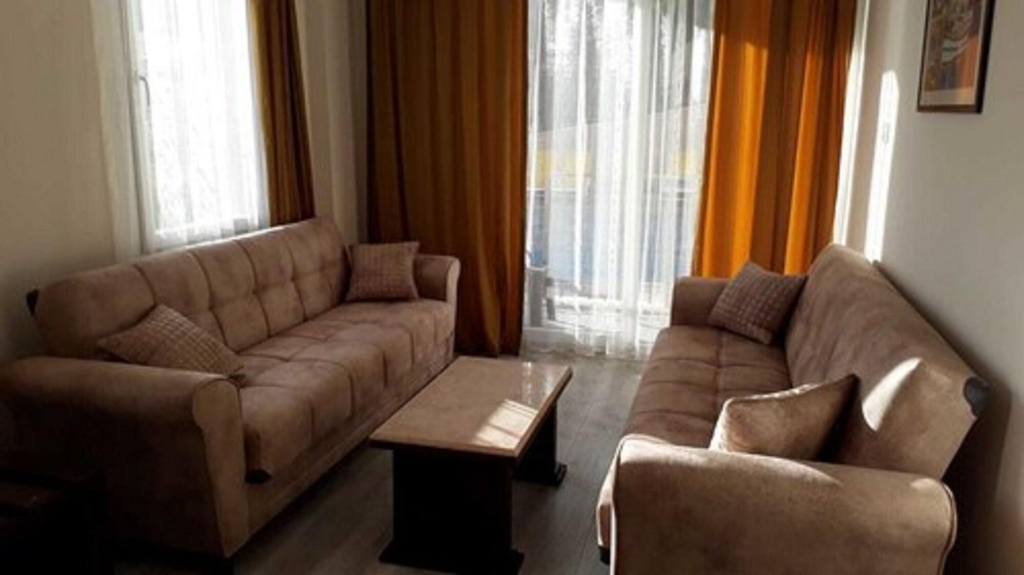 Melis 2* Kuşadası