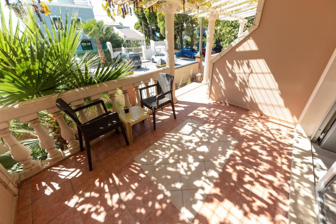 Melis Otel Kuşadası