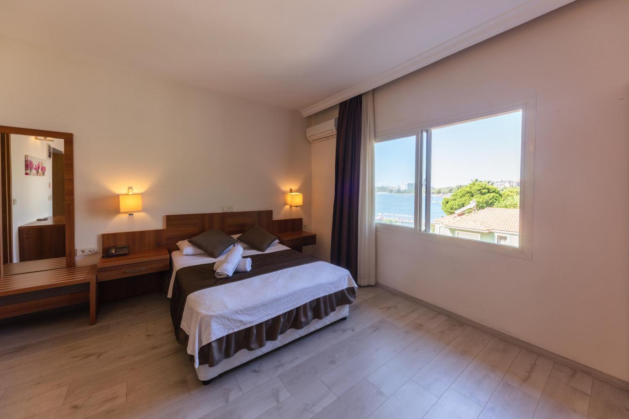Otel Melis 2*